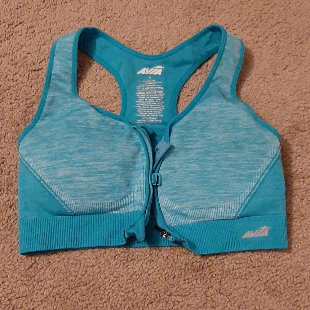 Zip up sports bra